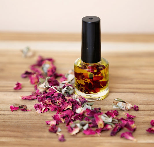 Cuticle Oil essential oil blend rose bud